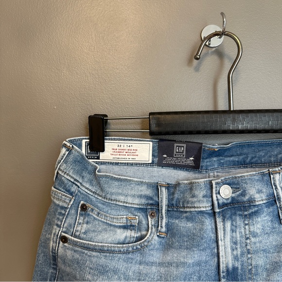 GAP True Skinny, Mid rise, Light Indigo wash, Women’s Jeans 1151, 1152 - Picture 3 of 6